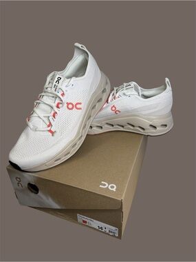 On Running Cloudsurfer Max - Size 14